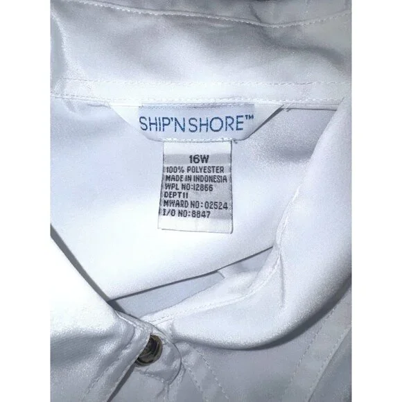 ShipN Shore White Button-Down Short Sleeve Blouse With Front Pockets Size 16W - Picture 2 of 6
